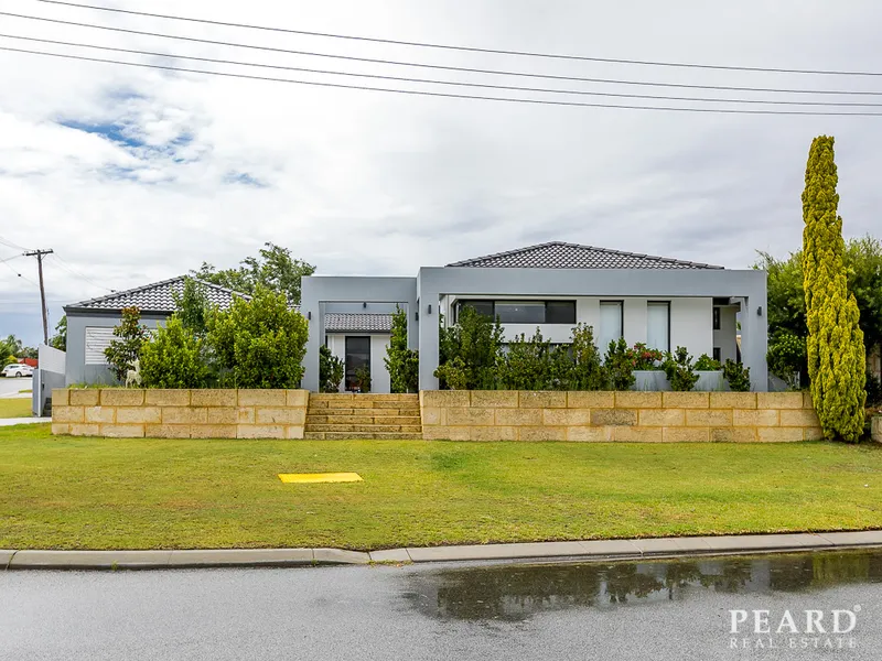 Modern Low Maintenance Living