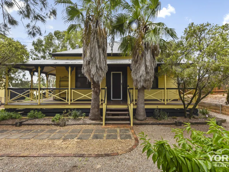 Tranquil Setting with Water Views!