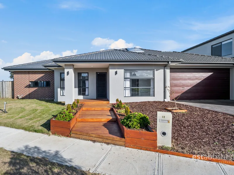 Modern Open Plan Living in Ideal Location