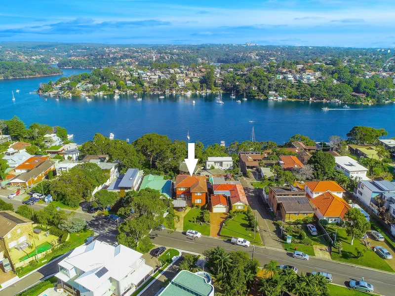 Breathtaking Water Views | Lifestyle Location