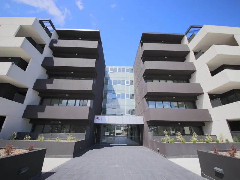 2 Bedroom Apartment easy access to Monash University