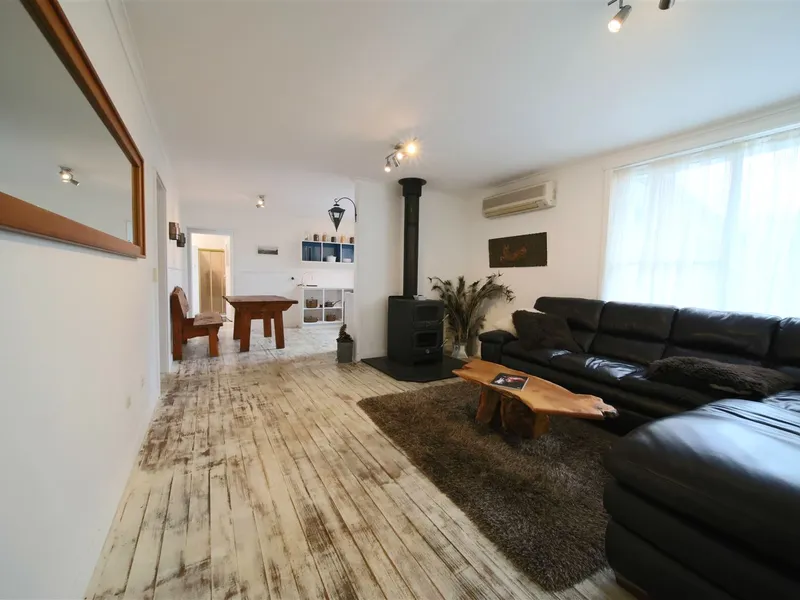 Unique, Stylish and Elegant