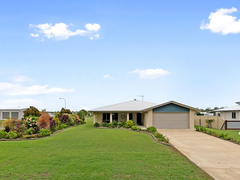 Coastal living only 15 mins from Town