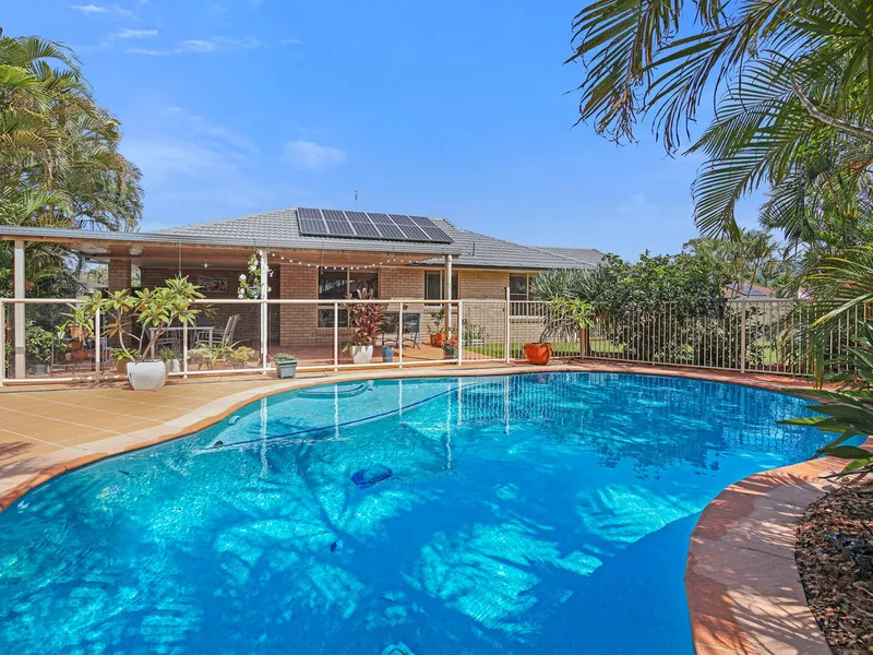 Great family home with inground pool and side access!