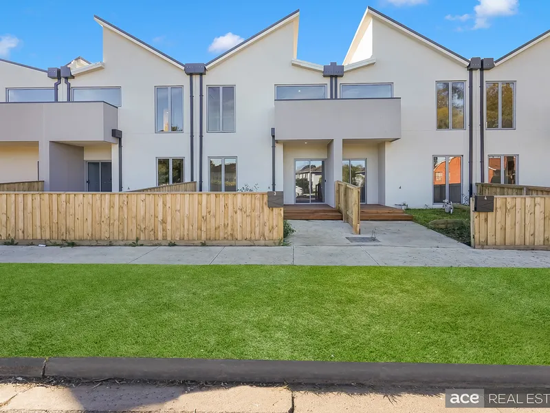 Superb Design for a Deluxe Lifestyle