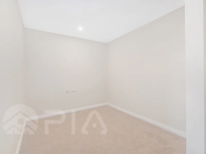 Modern 2 bedroom apartment close to amenities for lease