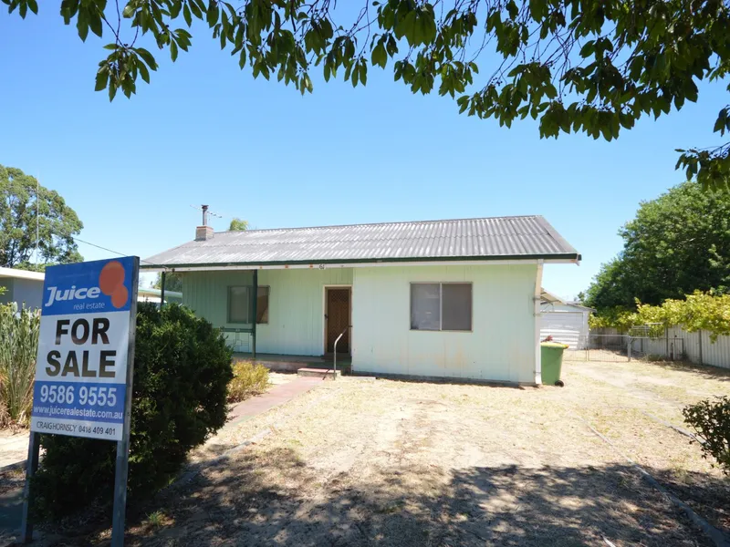 Side Access on 810sqm Block