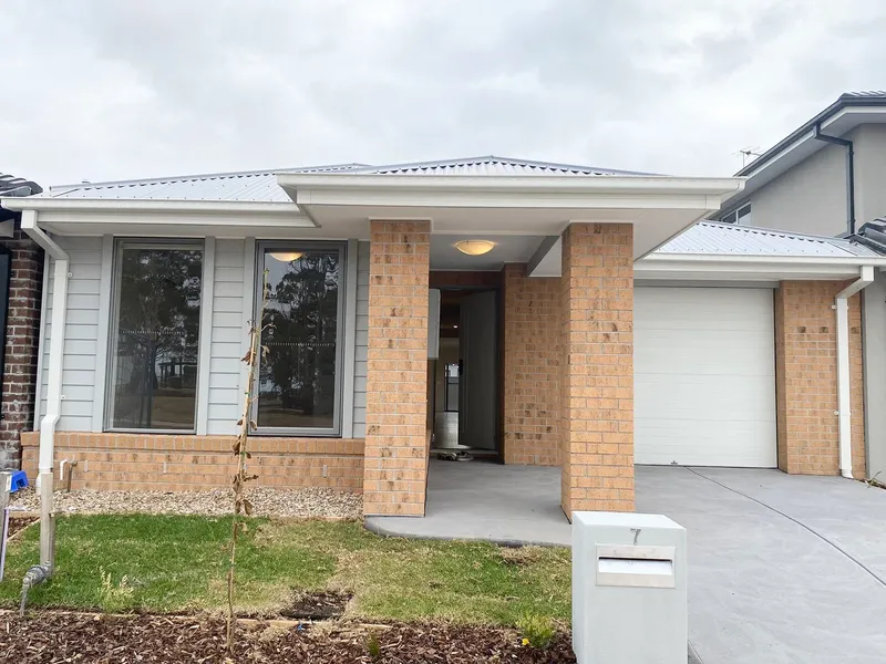 Brand New Home at Wyndham Vale