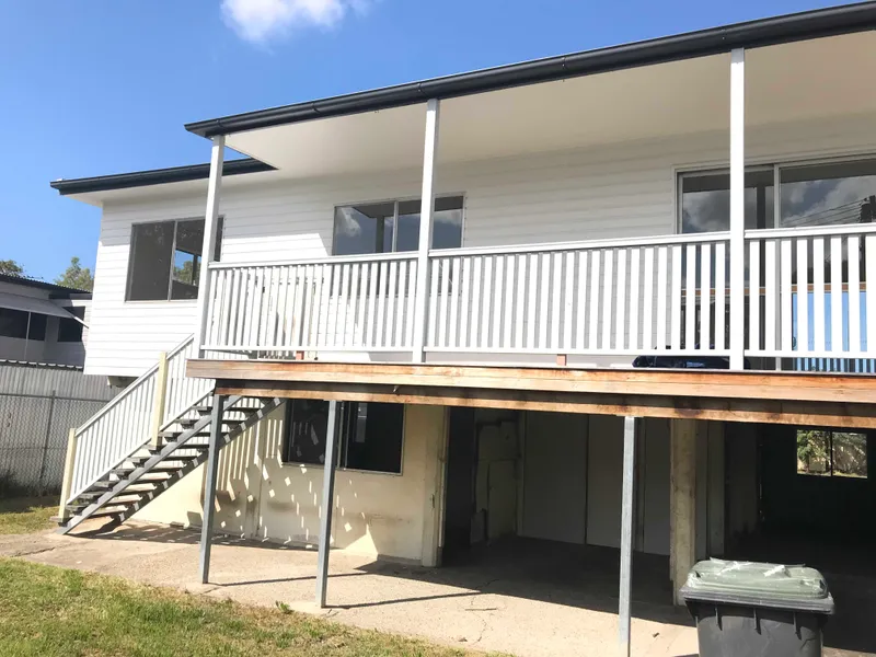 HIGH SET 3 BEDROOM WITH HUGE BACKYARD