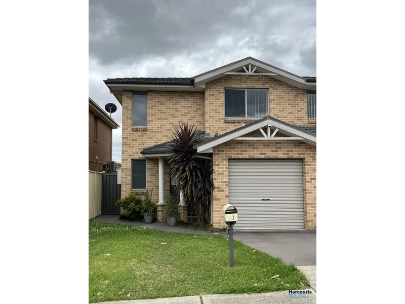 Stunning Three Bedroom Townhouse!