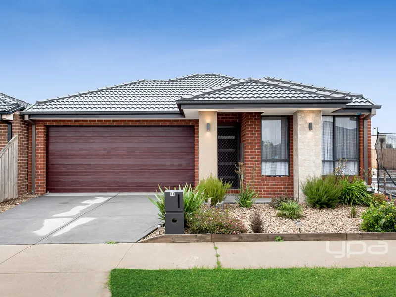 FAMILY HOME IN TOP LOCATION 