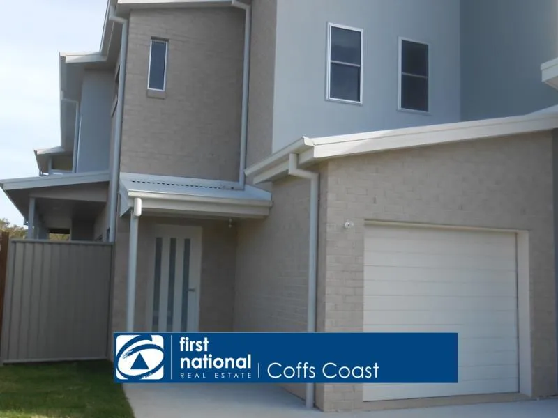 Corindi magic - walk to the beach!