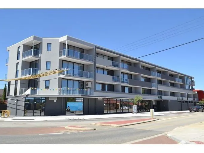 CLOSE TO THE AMENITIES