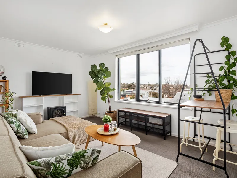 Amazing light and superb lifestyle allure