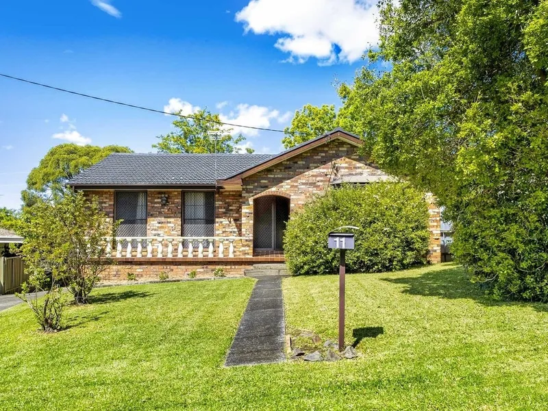 Large 3 Bedroom Family Home