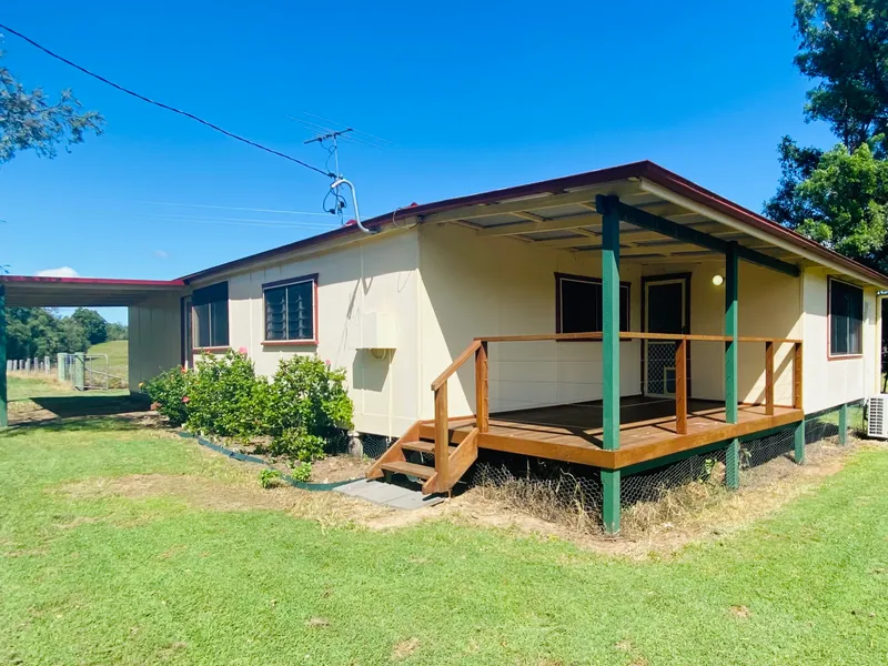 Large Seelands Cottage