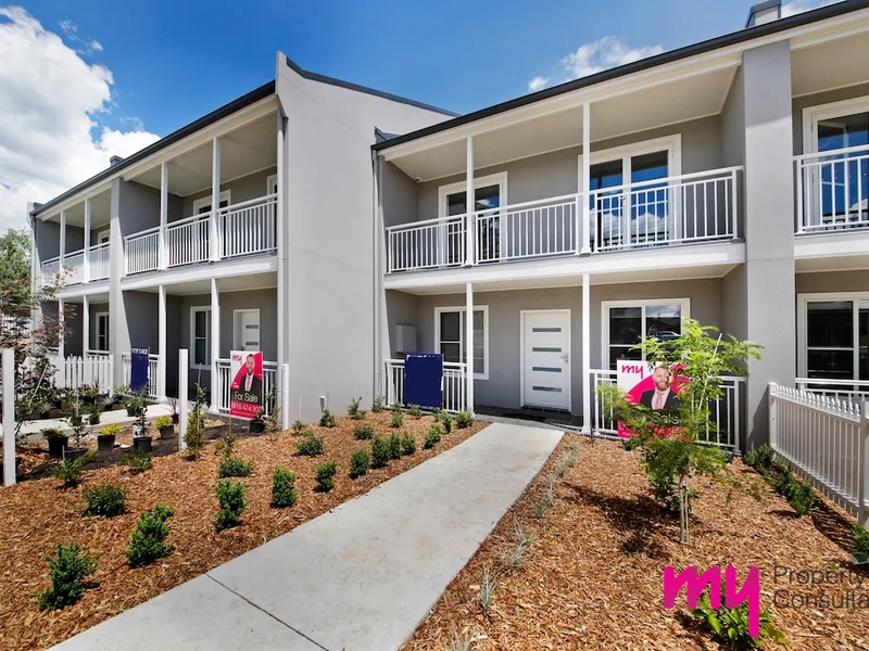 MODERN TERRACE IN GREAT LOCATION 