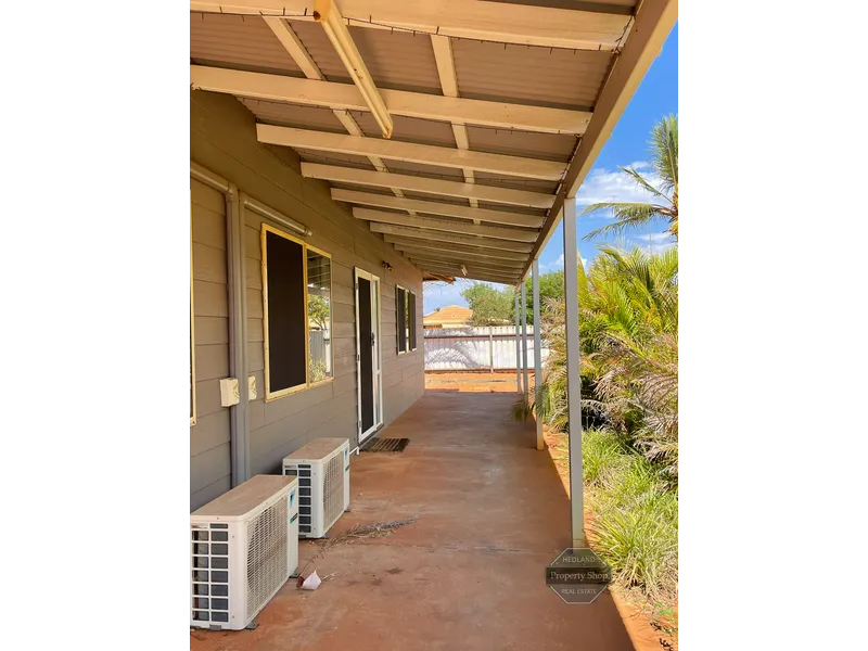 HIDDEN AWAY RENOVATED GEM IN THE CBD!!