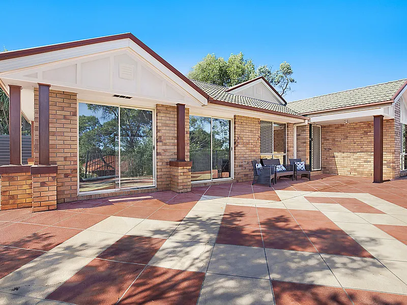 Private - Peaceful - Elevated on 651m2