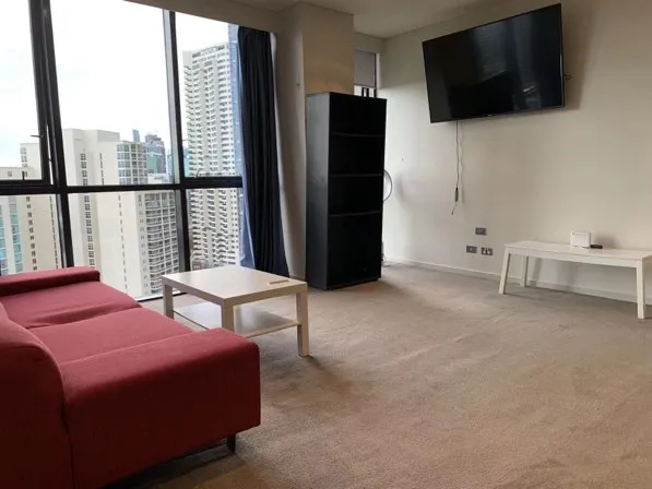 Premium location, Spacious, Beautiful TWO bedrooms in the heart of CBD, short term lease is acceptable until next February for $1000