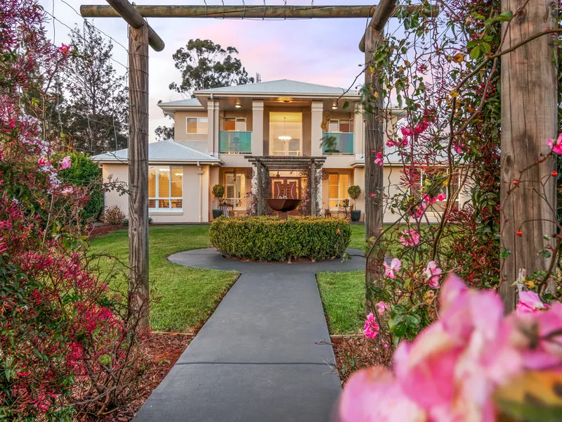 Dreamy Views on the Eastern Escarpment