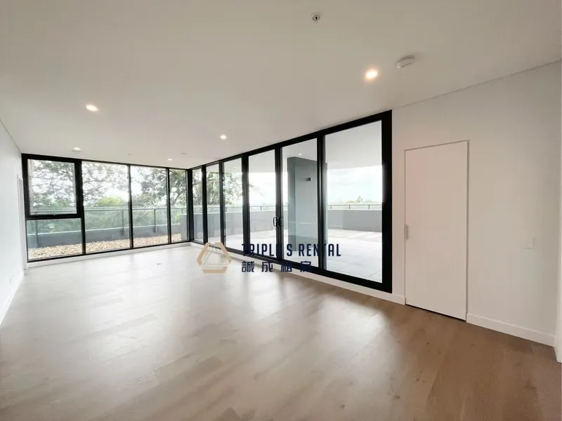 LARGEST BALCONY!! BRAND NEW TWO-BEDROOM APARTMENT IN EPPING PUBLIC CATCHMENT!!