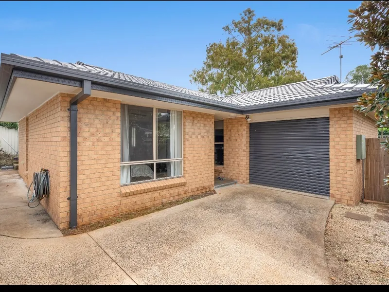 PRIVATELY TUCKED AWAY DUPLEX