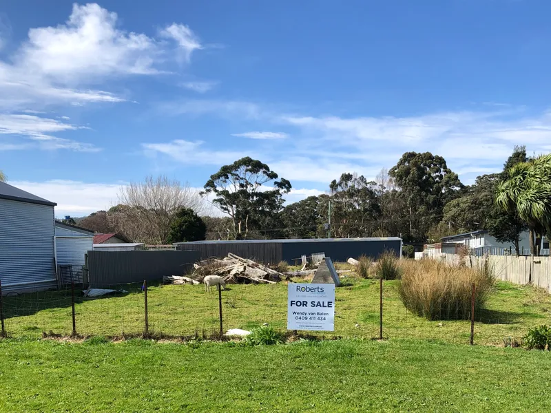 Vacant Land - Strahan