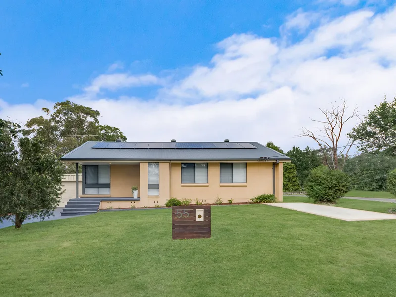 Move-in ready home just minutes from town