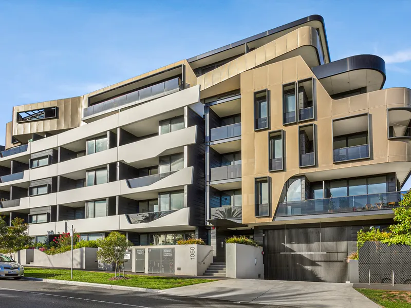 Unsurpassed Style Convenience 