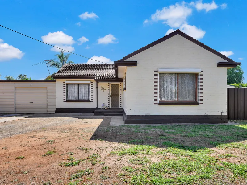 3 Bed, Ducted A/C, Secure Home on Large Block