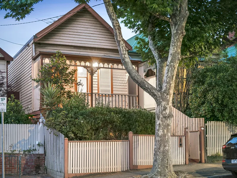 Elevated potential in the heart of Kensington