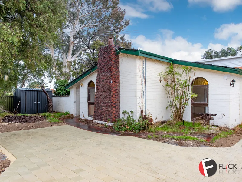 3 x 1 HOME IN GREAT LOCATION