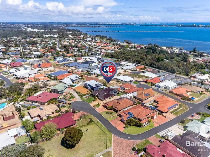 Build you dream home and enjoy the views of the Estuary!