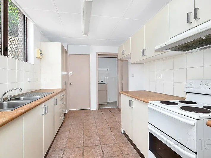 Extra Large Townhouse