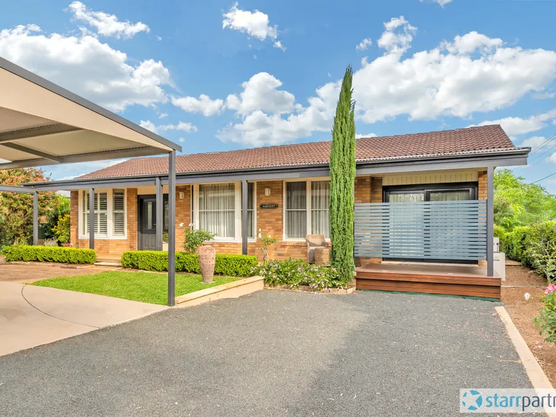 Great House Great View Great Shed