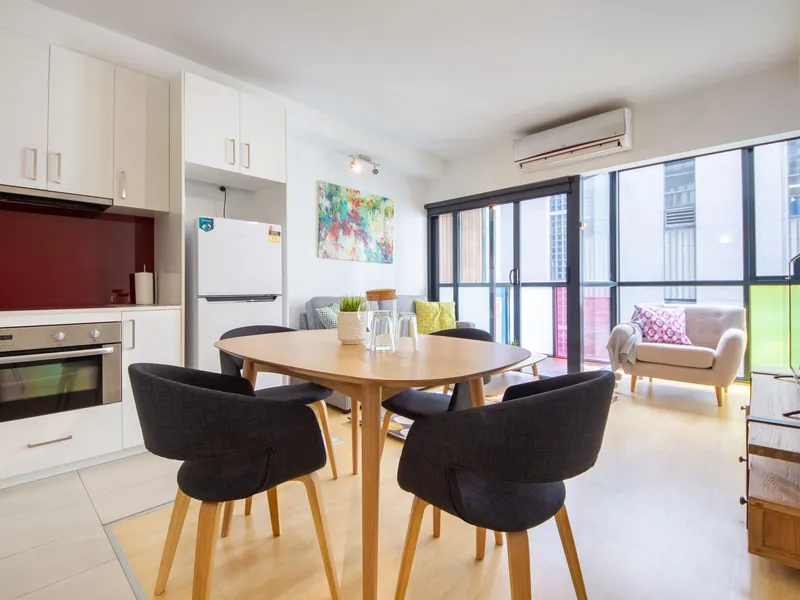 Fully Furnished Gem!