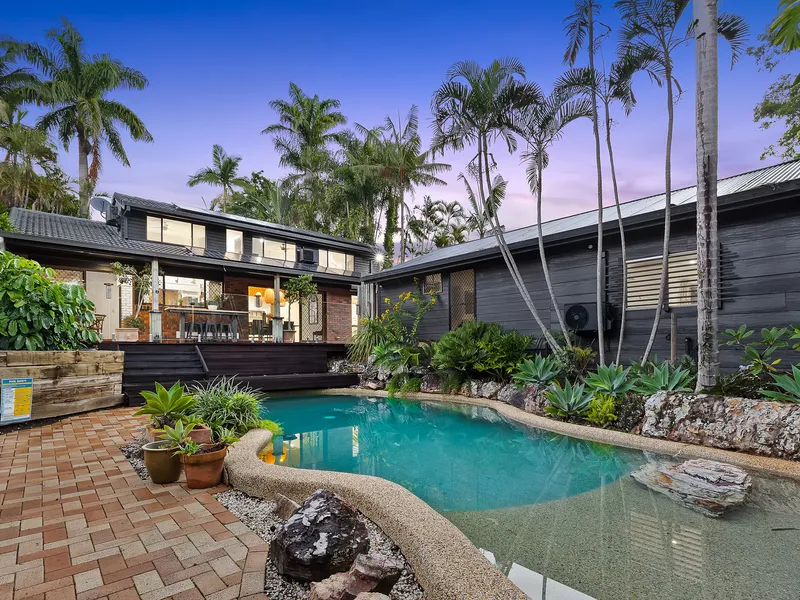 Dream Dual Living at Palm Tree Lodge