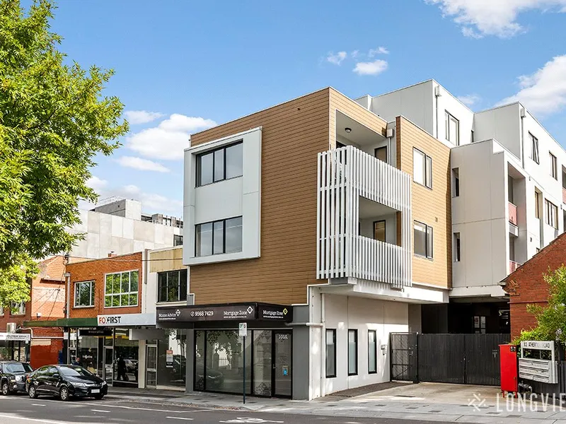 Located In The Heart Of Oakleigh