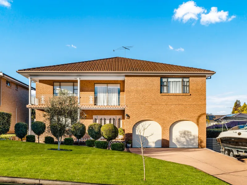 Elegant full brick home with room for the whole family