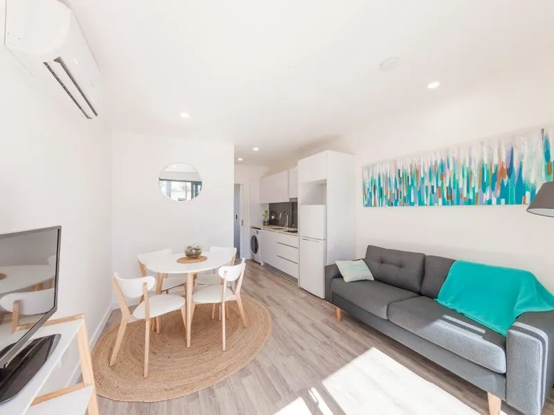 Fast and easy application process - next business day approval