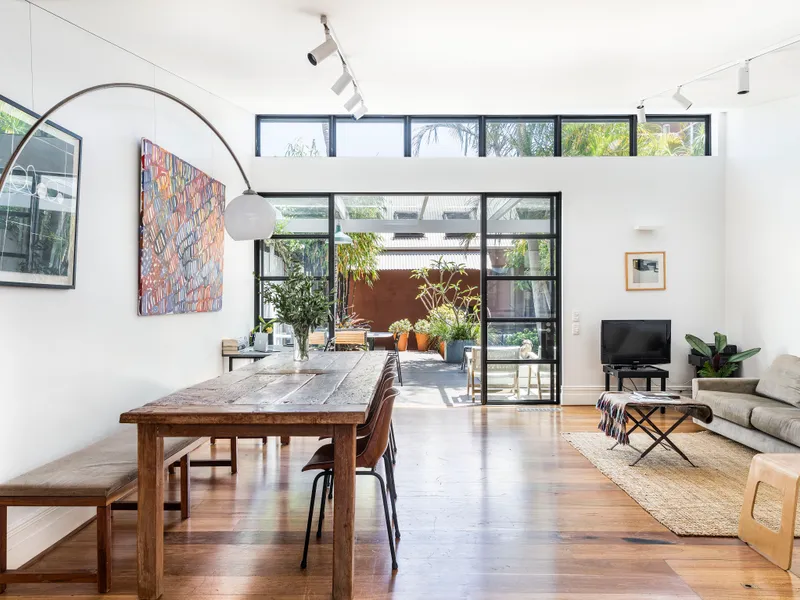 Landmark family home + detached studio