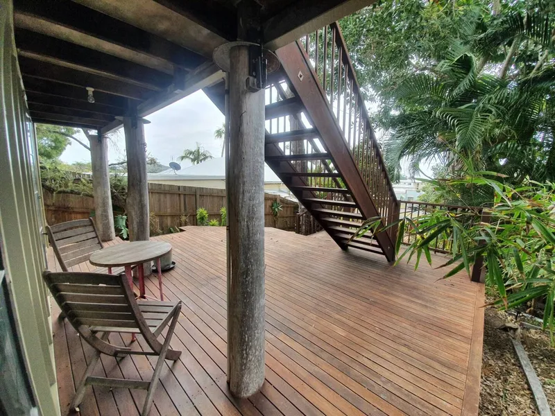 Furnished 3 Bedroom Cottage In the Heart of Emu Park