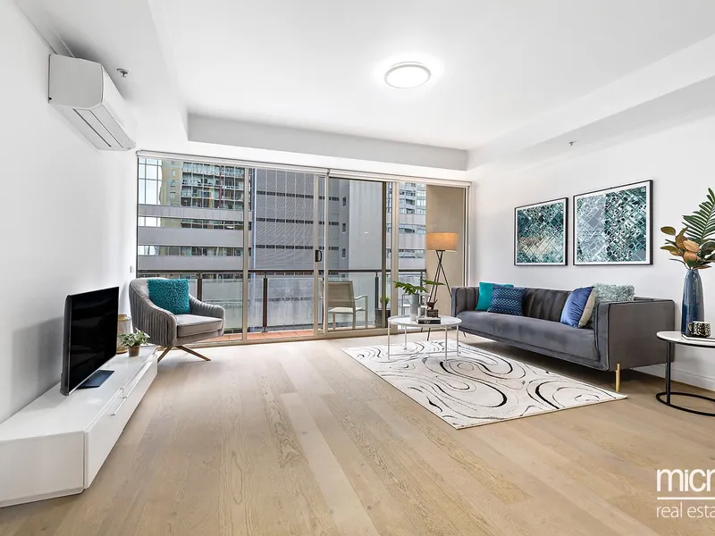 Renovated Princeton Perfection with St Kilda Road Allure