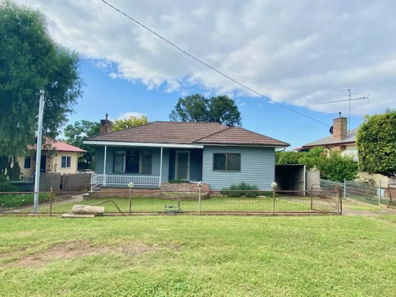 Freshly painted 2 bedroom home