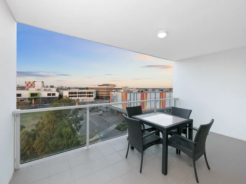 Great investment or easy lifestyle unit in the city