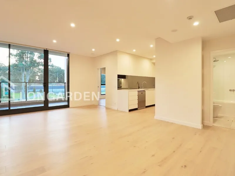 Brand New Luxury Apartment with Generous Space!