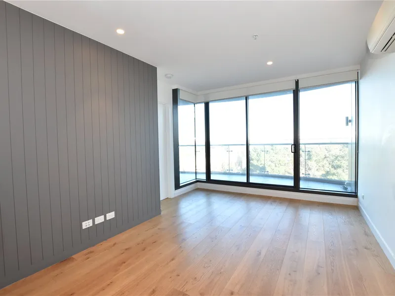 Exceptional two bedroom apartment on the 7th floor!