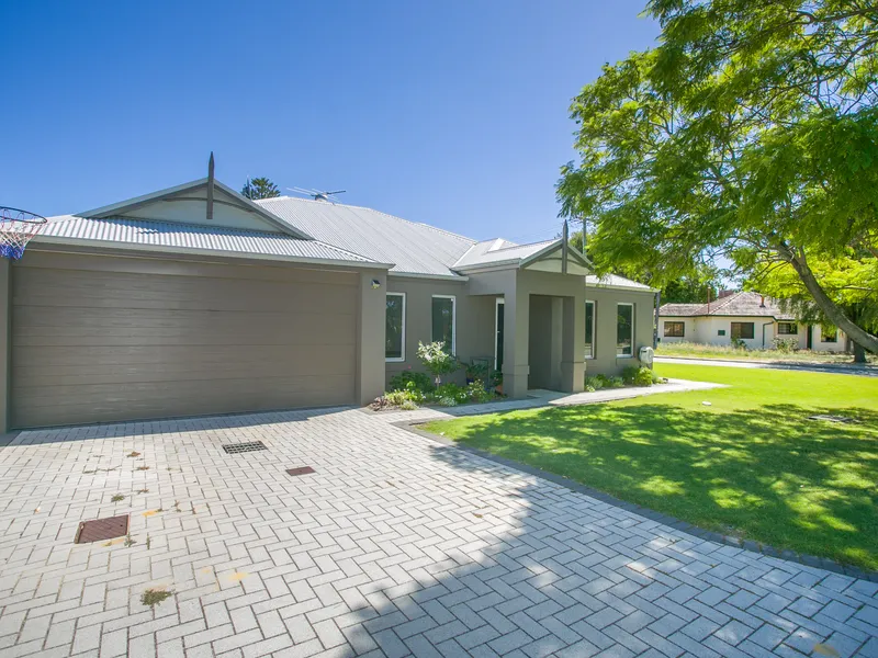 Spacious Modern Home with all the Extras!