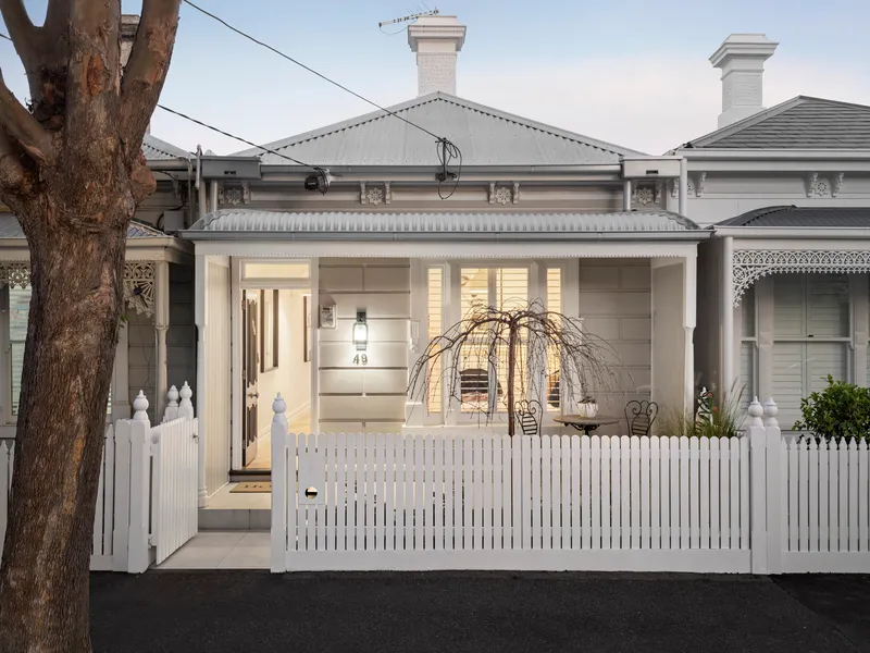 Breathtaking Architecture, Extraordinary Lifestyle